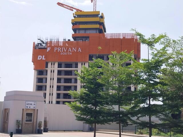 DLF Privana South &mdash; Tower Elevation